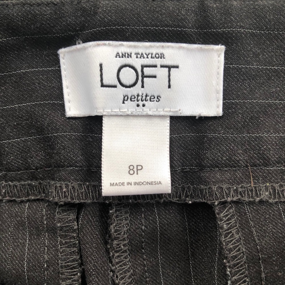 Wide Leg Women’s Ann Taylor Loft size 8P pant